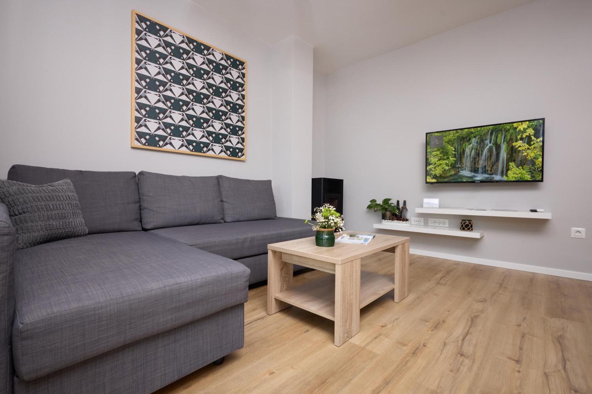 Plitvice Nest 2 Apartment Rakovica Bagian luar foto